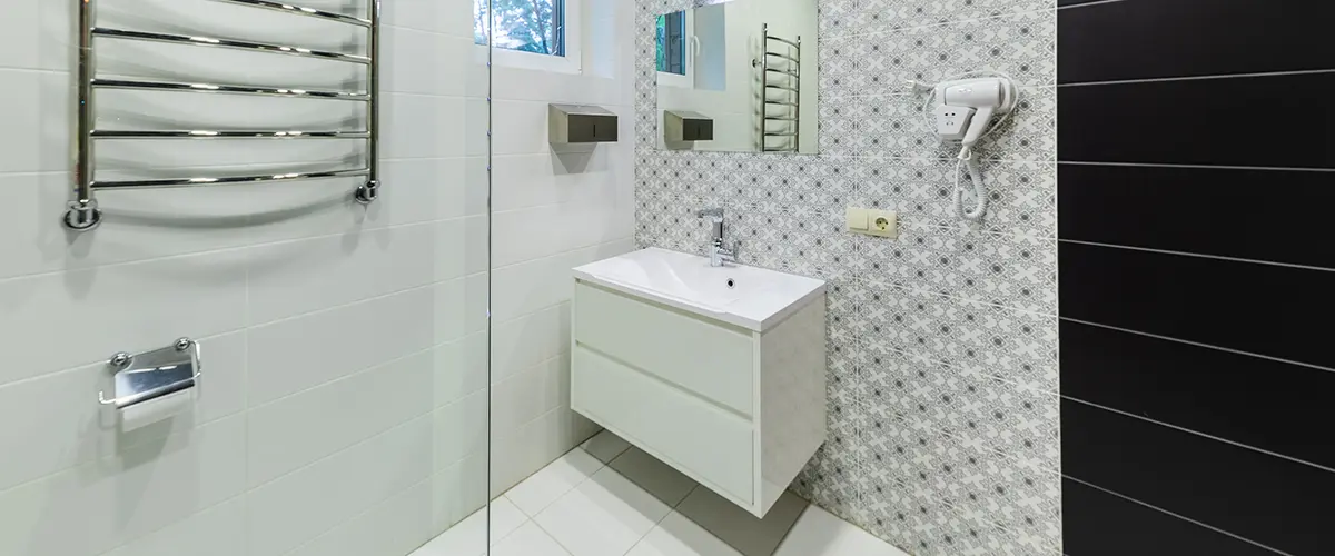 small bathroom remodel with floating vanity